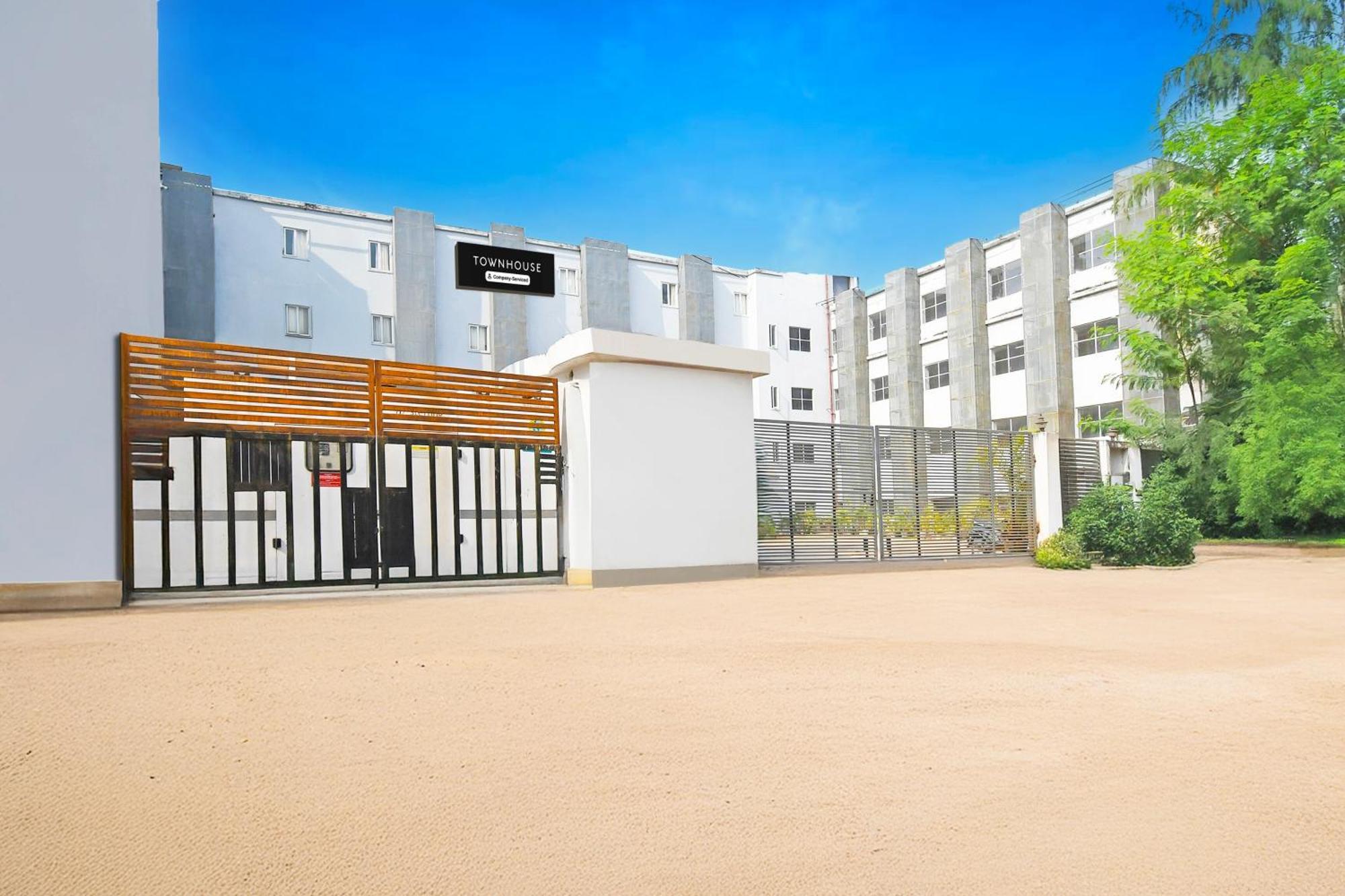 Super Townhouse Mancheswar Industrial Estate 3* Bhubaneswar