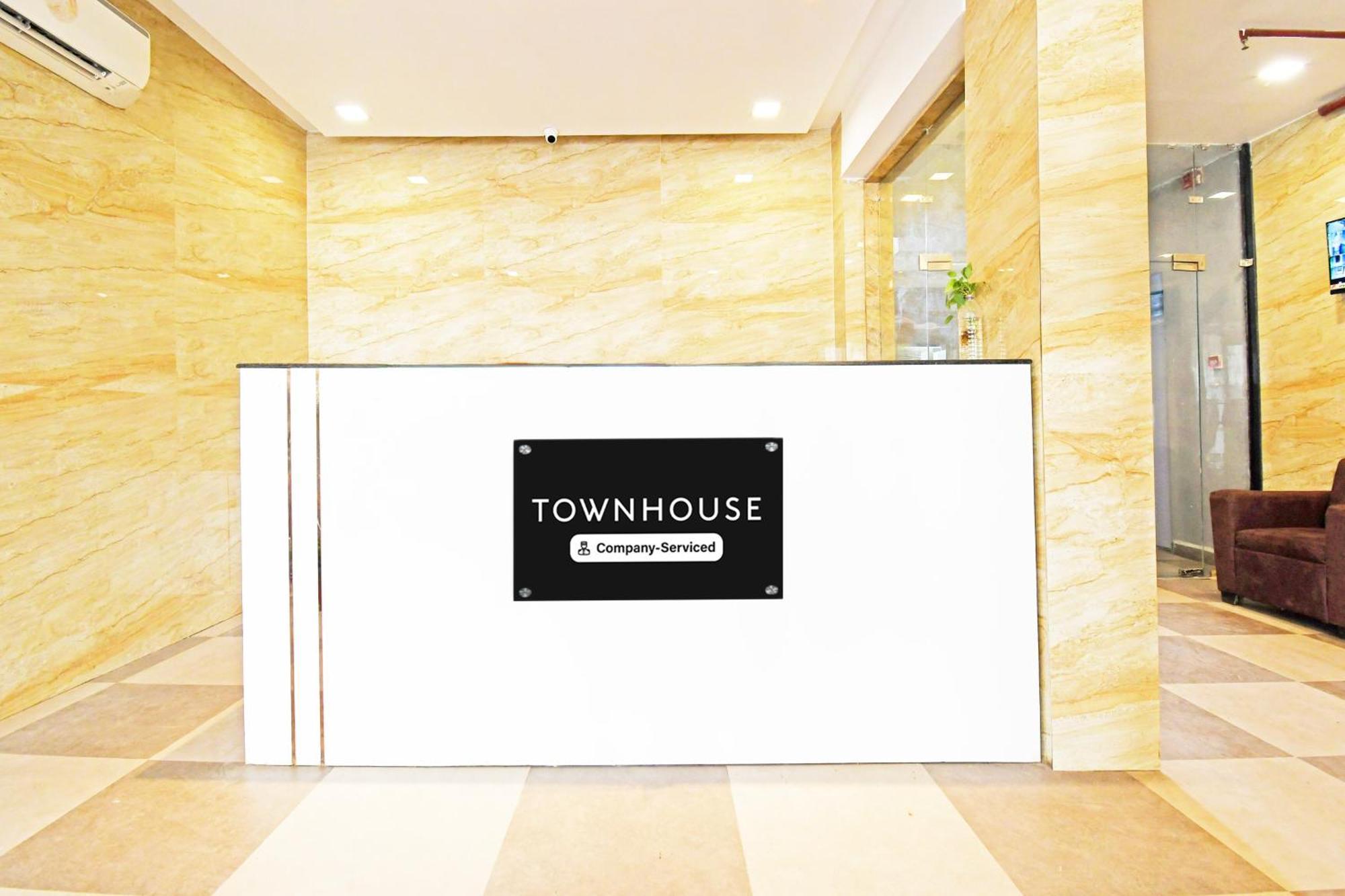 Super Townhouse Mancheswar Industrial Estate 3*