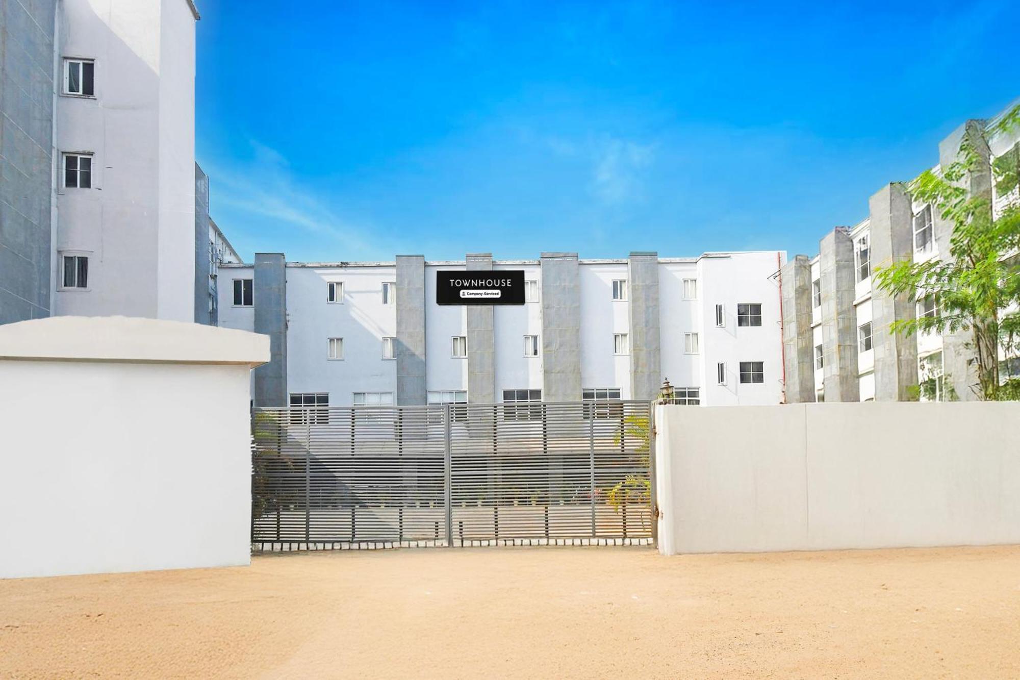 Hotel Super Townhouse Mancheswar Industrial Estate 3*