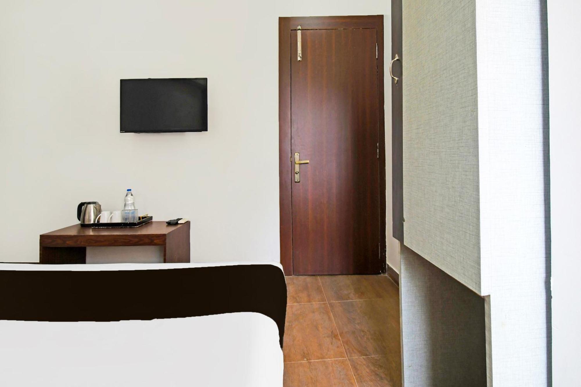 Hotel Super Townhouse Mancheswar Industrial Estate Bhubaneswar